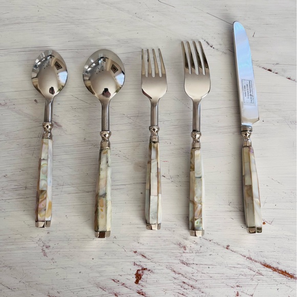 Anthropologie Mother-Of-Pearl Flatware 5 Piece Setting - Picture 6 of 8
